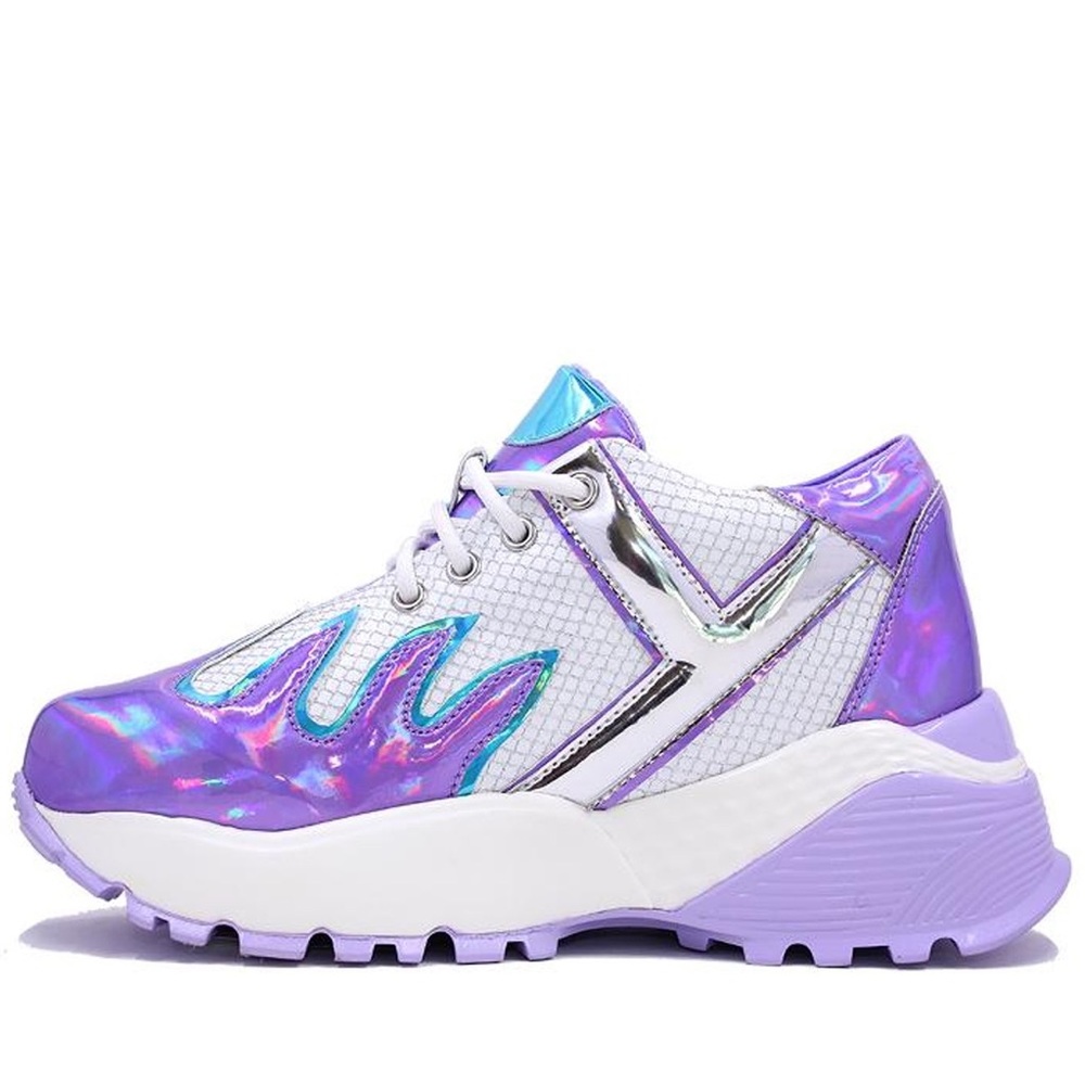 YRU Blaz3 Sneakers